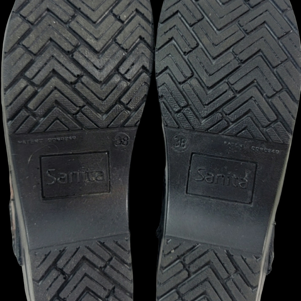 Sanita Woman's size Euro 38 Clogs with Owl in Trees theme. - Picture 2 of 7